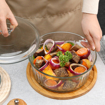 Round Glass Casserole With Lid - 2.4 Liter
